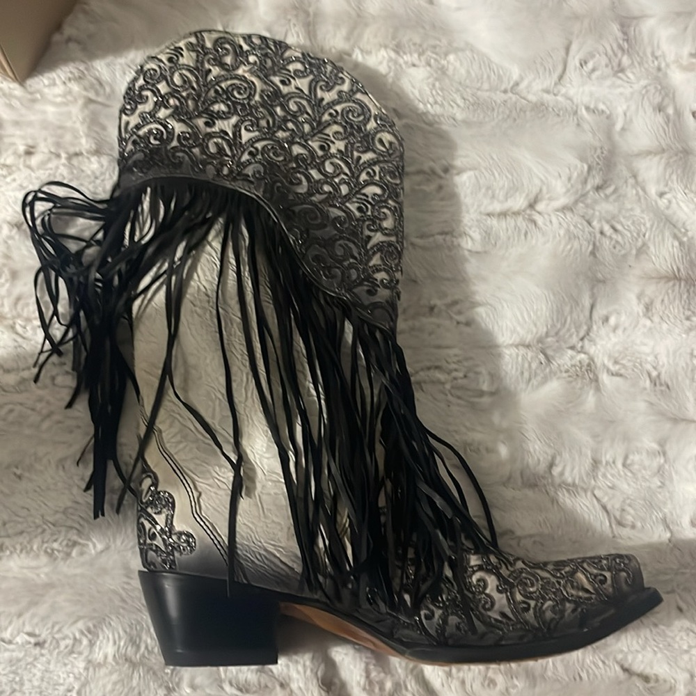 CORRAL handcrafted cowgirl boots! SIZE 10. - Picture 3 of 13